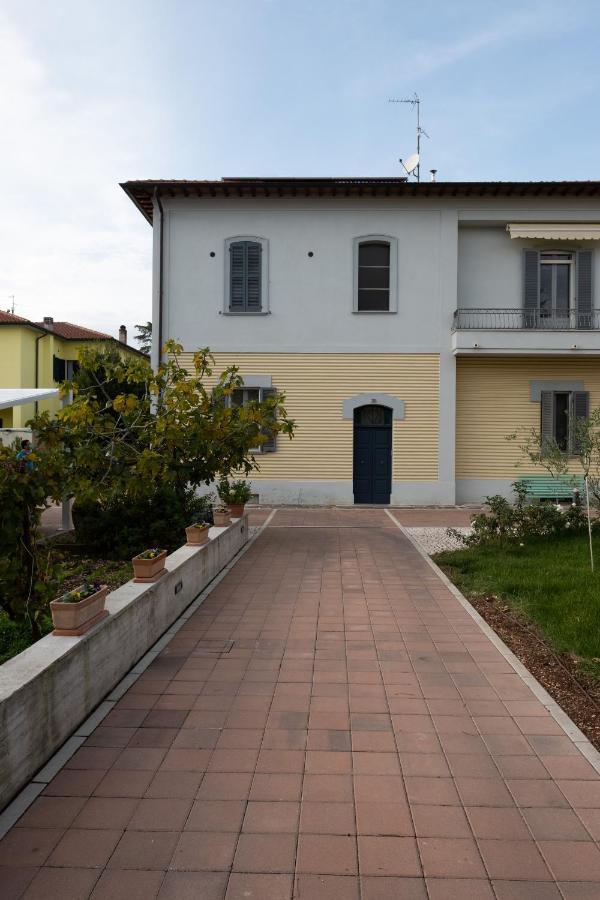 Casa Alina- Art House Apartment Foligno Bagian luar foto
