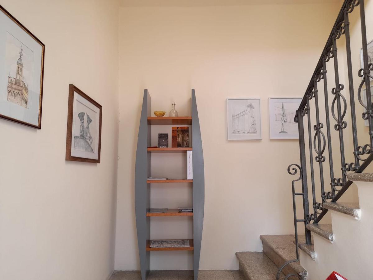 Casa Alina- Art House Apartment Foligno Bagian luar foto